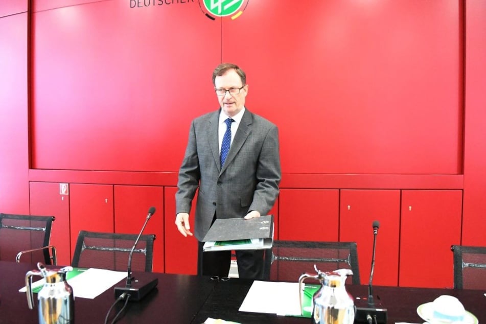 Hans E. Lorenz hat Erfahrung mit Dynamo: Er schmiss den Verein 2012 für die darauffolgende Saison aus dem DFB-Pokal.