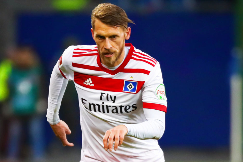Ob Routinier Aaron Hunt gegen Kiel dabei ist, wird sich erst am Freitag zeigen. (Archivbild.)