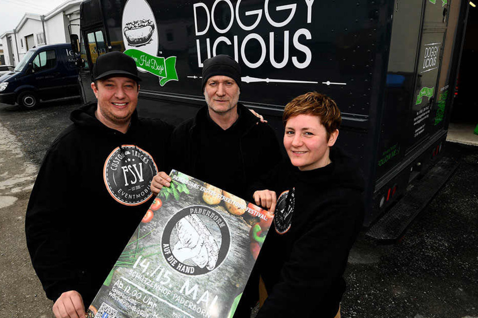 Sven Vieth, Karl Schnietz und Sandra Flore (v.l.) organisieren auch das Street-Food-Festival "Auf die Hand."