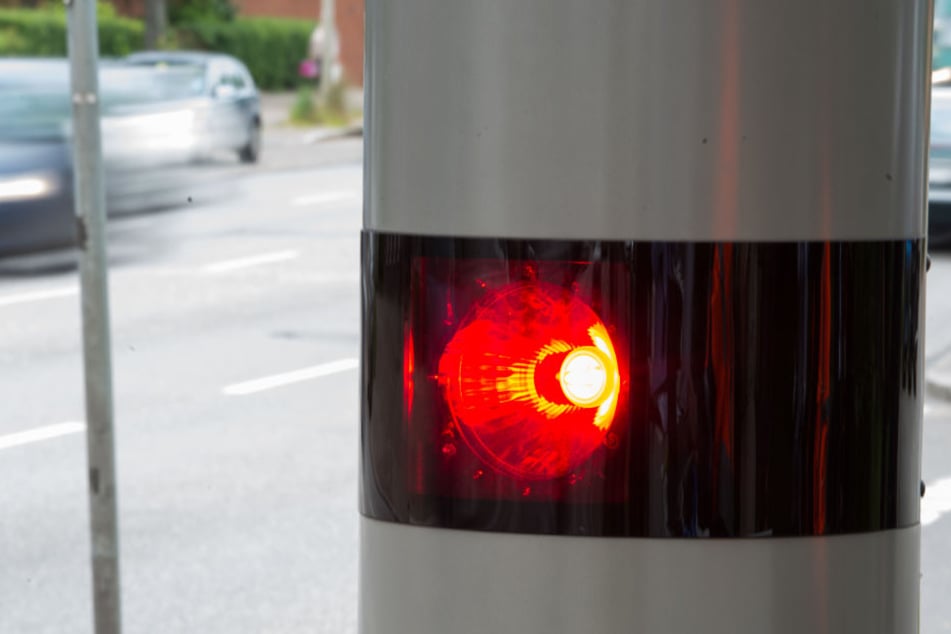 In den vergangenen Jahren wurden in Thüringen immer weniger Verkehrsteilnehmer geblitzt (Symbolbild).