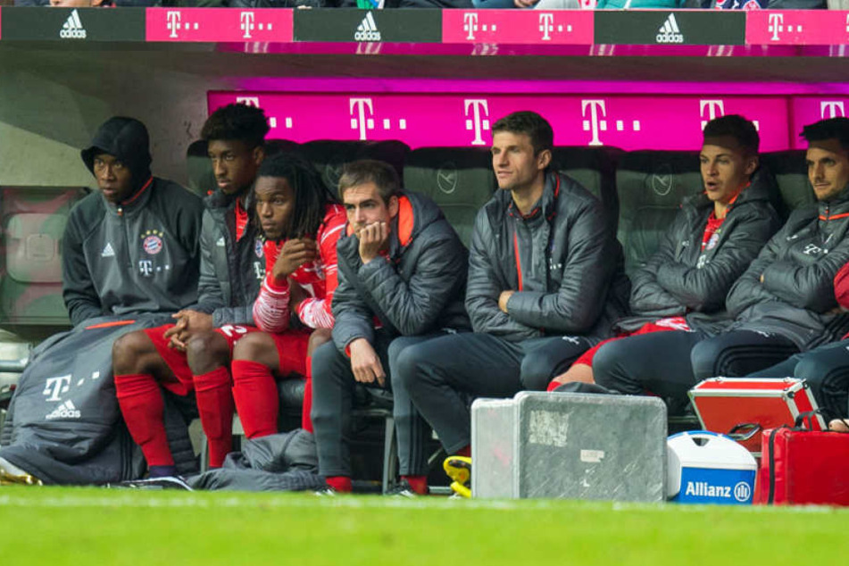 Bayern-Kapitän Philipp Lahm kann sich vorstellen, bereits nach der laufenden Bundesliga-Saison seine Karriere zu beenden.