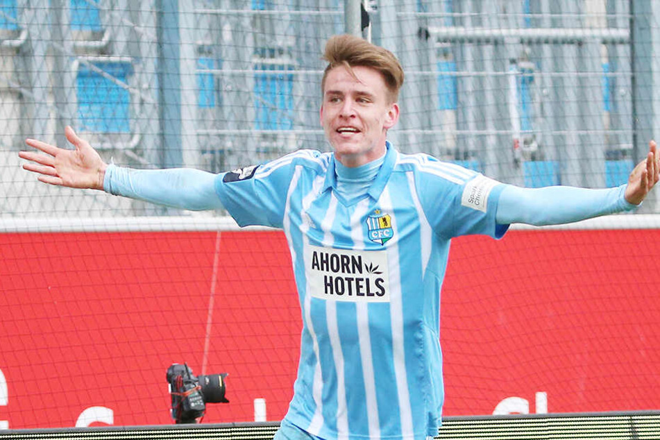 Florian Hansch bleibt bis mindestens 2019 beim CFC.