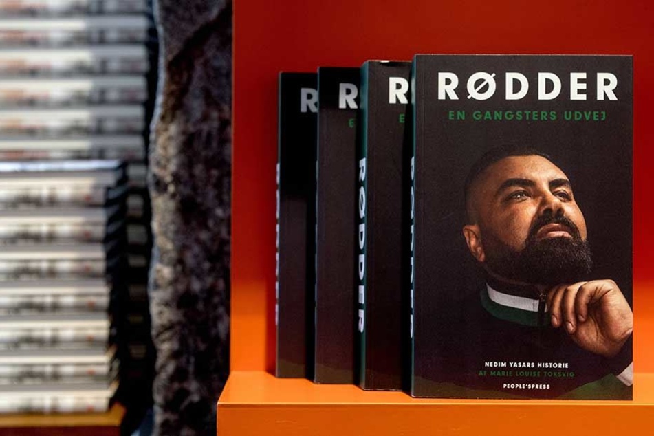 Nach der Präsentation des Buches Rødder wurde auf Yasar geschossen.
