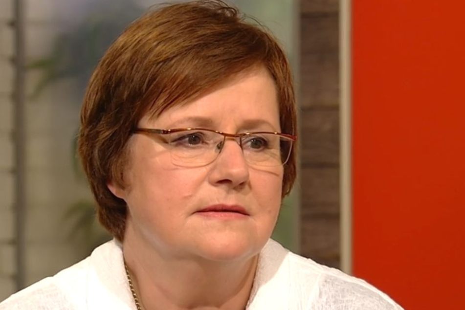 Professor Ute Mackenstedt erforscht Zecken und hat im ZDF-Morgenmagazin interessante Neuigkeiten.