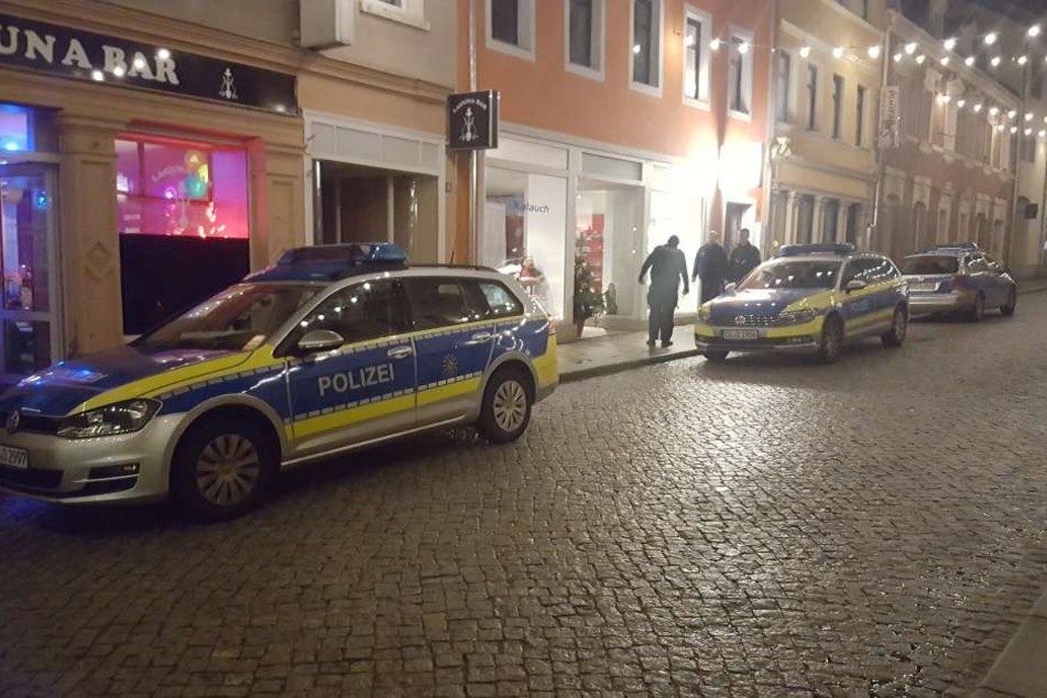 Die Polizei rückte mit mehreren Beamten an.