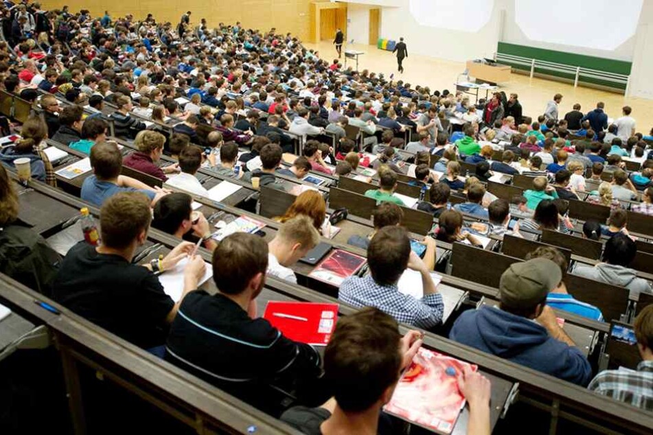 In Dresden schrieben sich deutlich weniger Studenten ein, als im vergangenen Jahr.