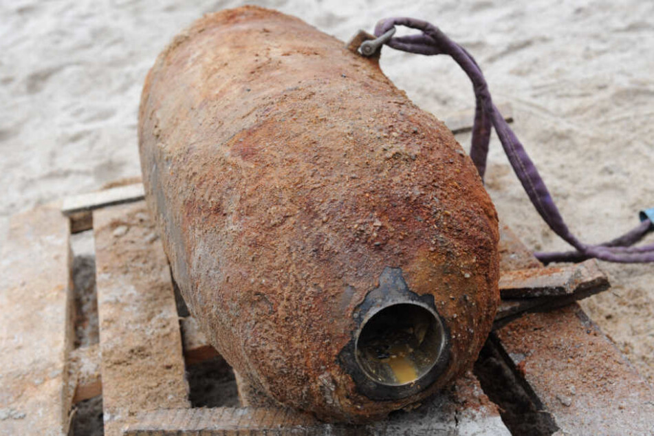 Bis zu 3100 Menschen müssten in Sicherheit gebracht werden, sollte eine Fliegerbombe in Reutlingen liegen. (Symbolbild)