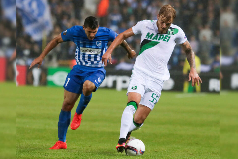 Timo Letschert (rechts) spielte bei US Sassuolo kaum eine Rolle und wurde nach Holland verliehen.
