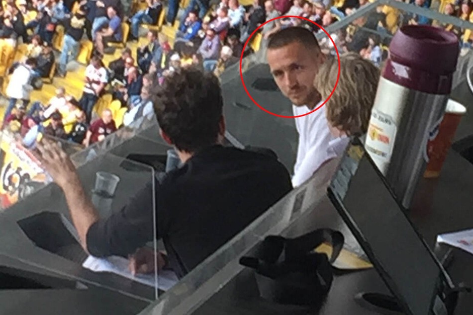 René Klingenburg (roter Kreis) schaute sich die 90-Dynamo-Minuten gegen die Eisernen an.