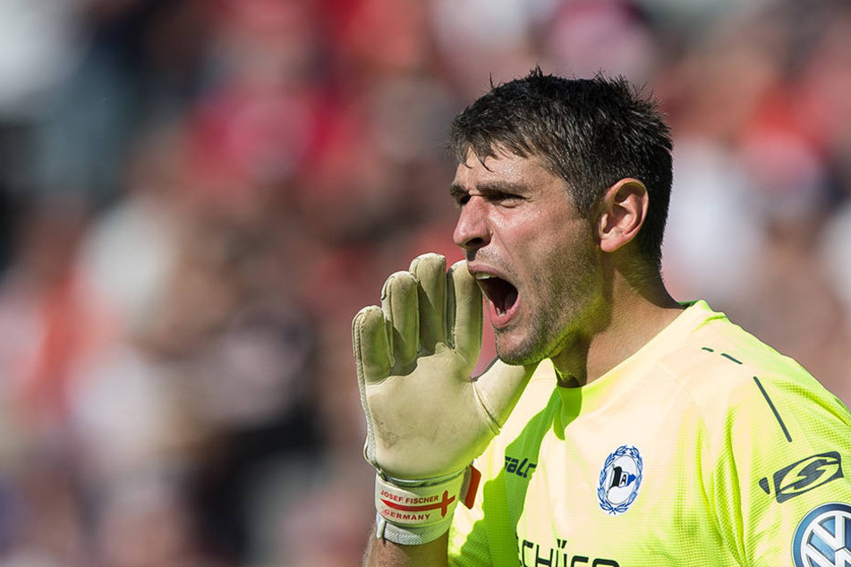Wolfgang Hesl (31) galt lange als starker Rückhalt im Tor - doch viele Fehler zwangen den Trainer zum Wechsel.