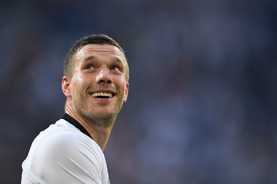 Nach zwölf Jahren macht Weltmeister Lukas Podolski Schluss mit der DFB-Elf.