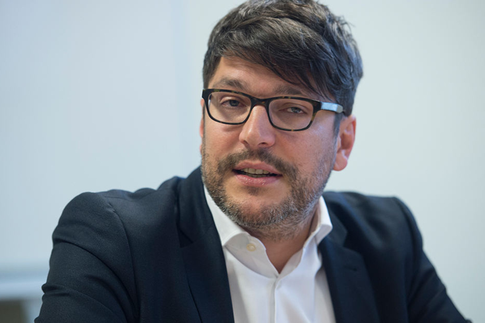 Dirk Behrendt soll bei Bauvorhaben der JVA Tegel falsche Prioritäten gesetzt haben. Für die Mitarbeiter ist eine schnelle Entlastung dadurch nicht möglich.
