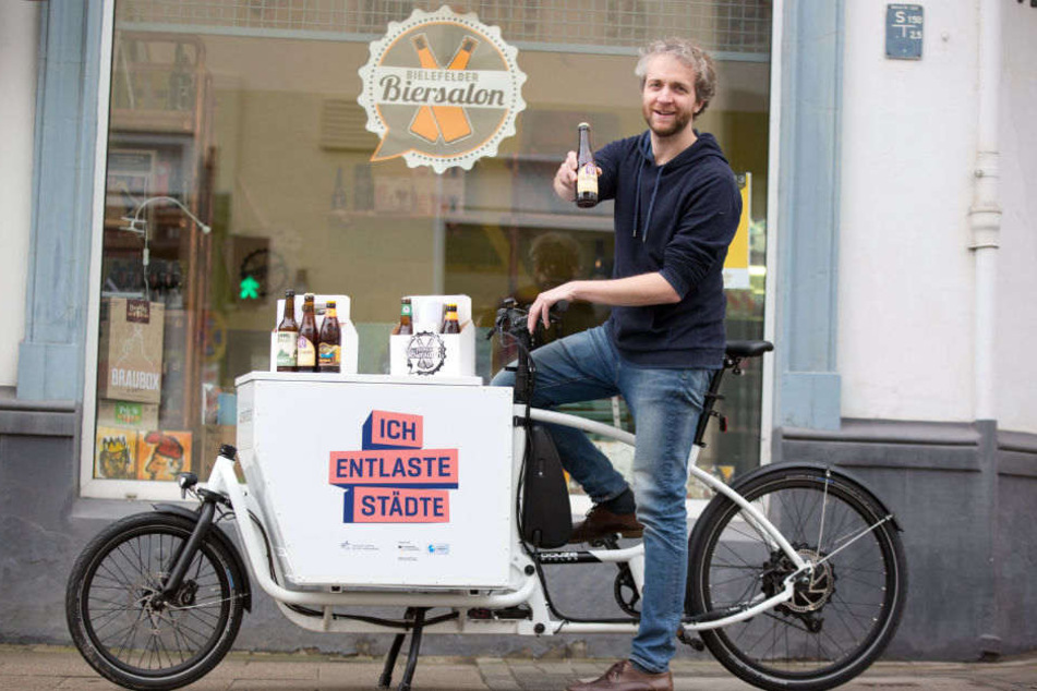 Frank Loddemann düst drei Monate lang mit einem E-Bike durch die Stadt.
