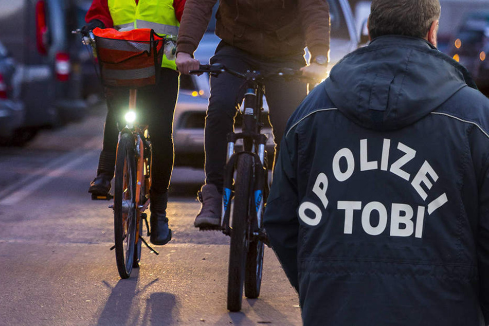 Der Frau war schnell klar, dass es sich um einen falschen Polizisten handelte.