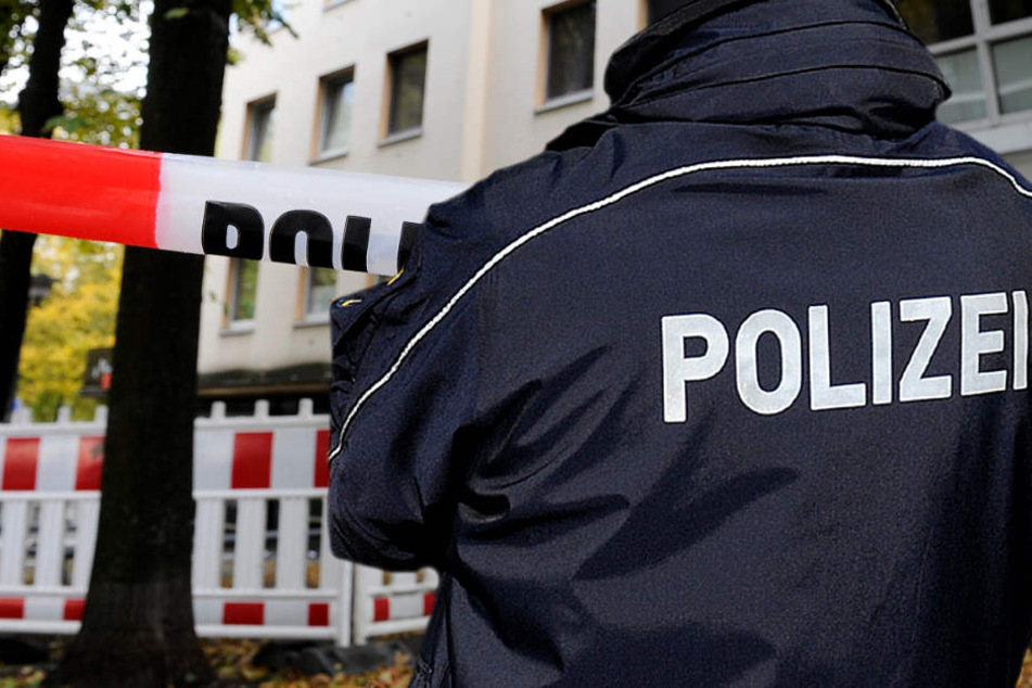 Die Leiche soll laut Polizei schon "seit längerer Zeit" dort gelegen haben (Symbolbild).