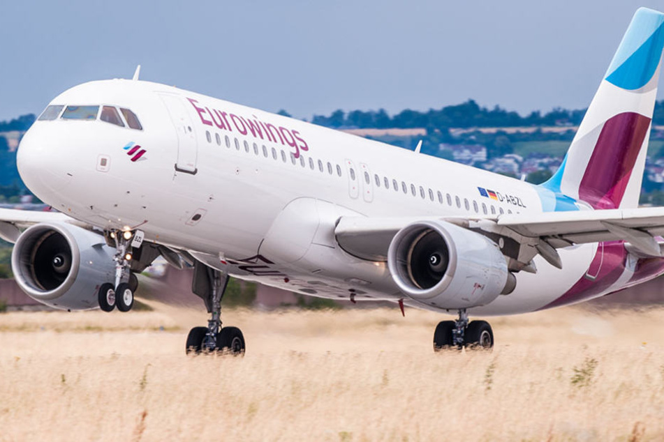 Eurowings macht den Air-Berlin-Kunden ein Angebot für die Rückflugtickets.