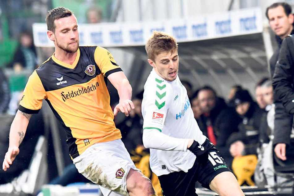 Manuel Konrad (l., gegen Sebastian Ernst) war nach der Dresdner Pleite richtig geladen und nahm bei seiner Analyse kein Blatt vor den Mund.