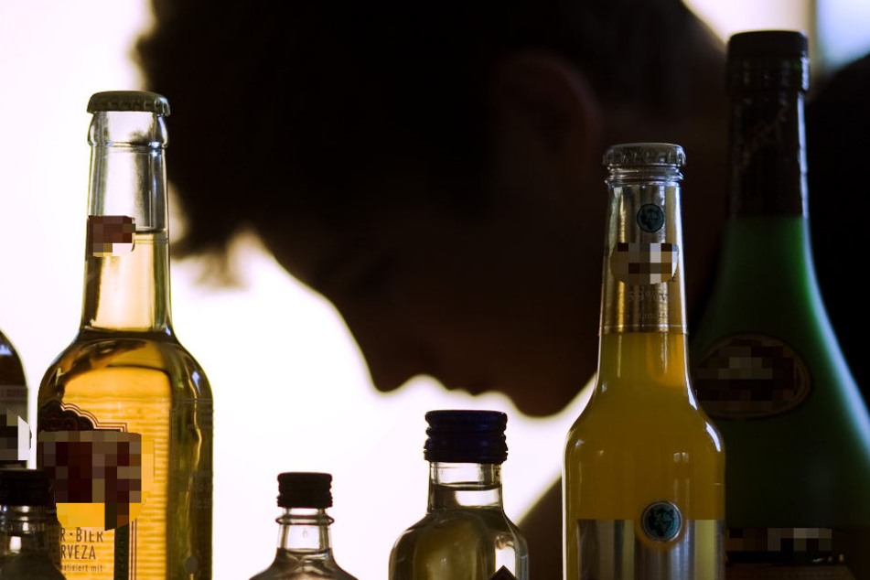 Der 25-Jährige muss enorme Mengen Alkohol zu sich genommen haben (Symbolbild).