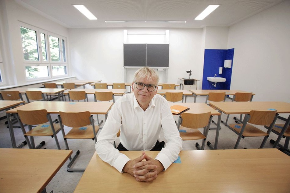 Schulbürgermeister Hartmut Vorjohann (55, CDU)