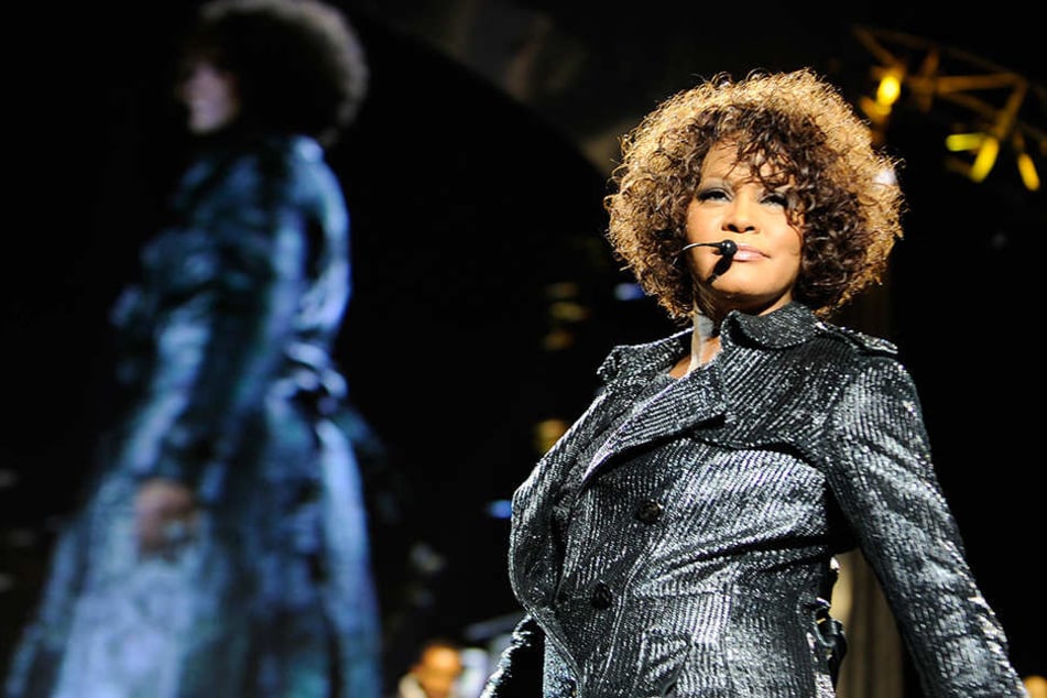 Im Jahr 2012 wurde Whitney Houston tot in einer Badewanne gefunden. Es war das traurige Ende
