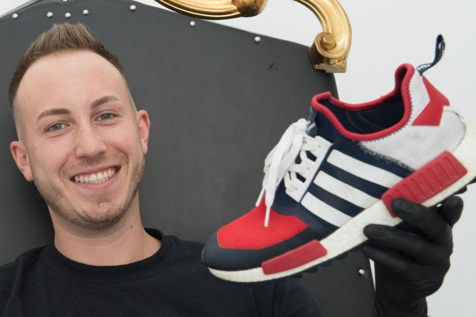 Für Trieschmann war der Hip-Hop-Song "My Adidas" von Run DMC (1986) der Ausschlag für den Speaker-Trend.