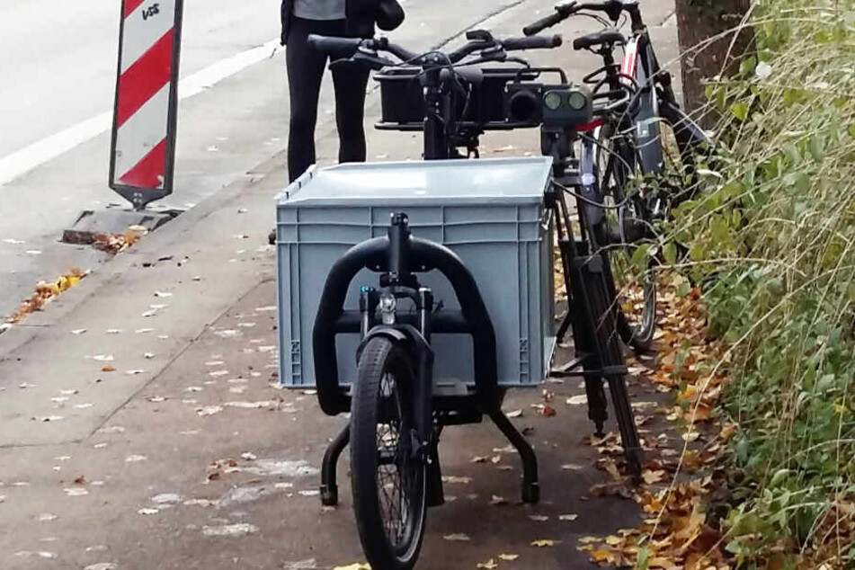 Das umgebaute Lastenrad fällt kaum als Blitzer auf.