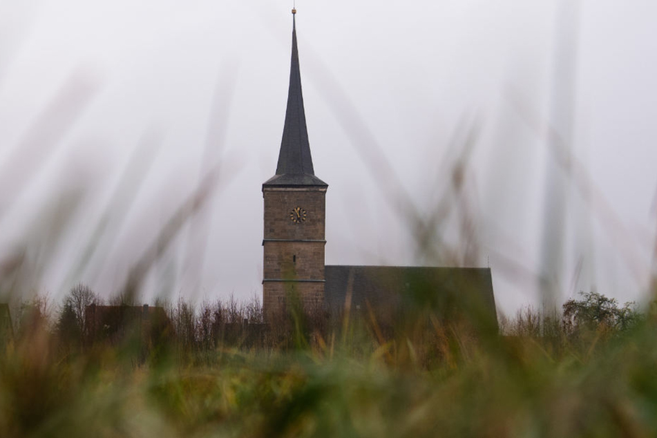 Ein Antrag auf Segnung homosexueller Paare wurde im vergangenen Jahr von der Landeskirche Württemberg abgelehnt - in Baden ist dies schon länger möglich. (Symbolbild)