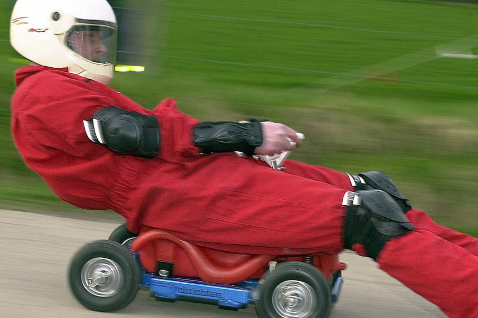 Mit den getunten Bobby-Cars werden bis zu 70 km/h erreicht (Archivbild).