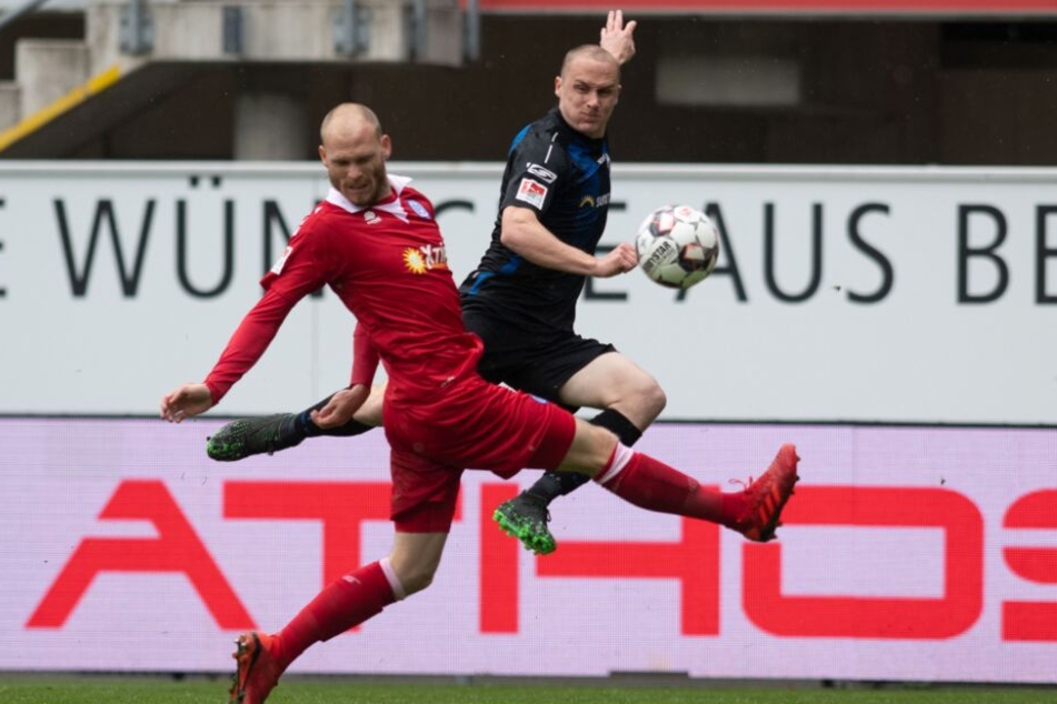 Sven Michel (r.) trumpfte gegen den MSV Duisburg stark auf.