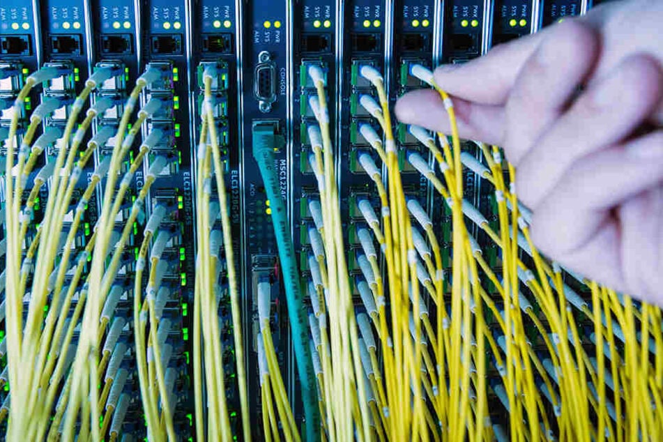 Aufgestockt: Vodafone und Telekom beschleunigen das Internet in Chemnitz.
Rund 66.000 Haushalten hilft‘s.
