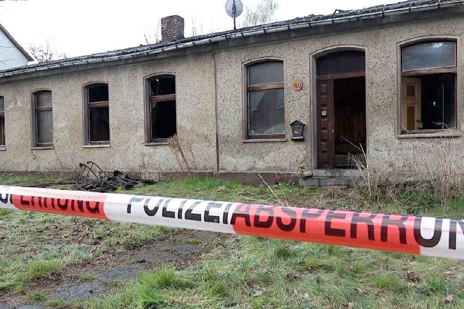 Bei dem Toten handelt es sich um einen 75-jährigen Bewohner des Hauses.