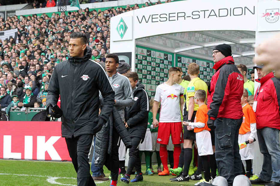 RB-Leipzig-Torjäger Davie Selke beim Auswärtsspiel von RB Leipzig in Bremen. Werder-Manager Frank Baumann beschäftigt sich mit einer Rückkehr Selkes.