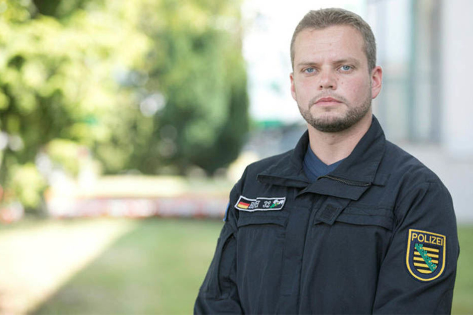 Polizeioberkommissar Michael Specht (32) zeigte sich schockiert über die Ausschreitungen.