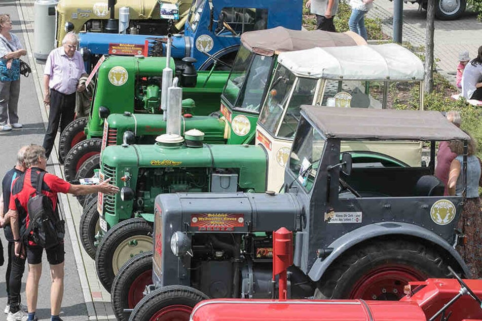 Traktoren bildeten beim Oldtimer-Treffen eine eigene Kategorie.