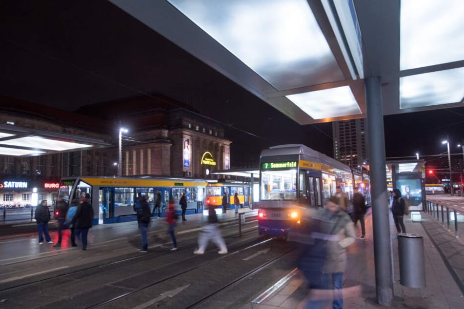 Die LVB-Zentralhaltestelle am Hauptbahnhof soll ab kommenden Montag renoviert werden.