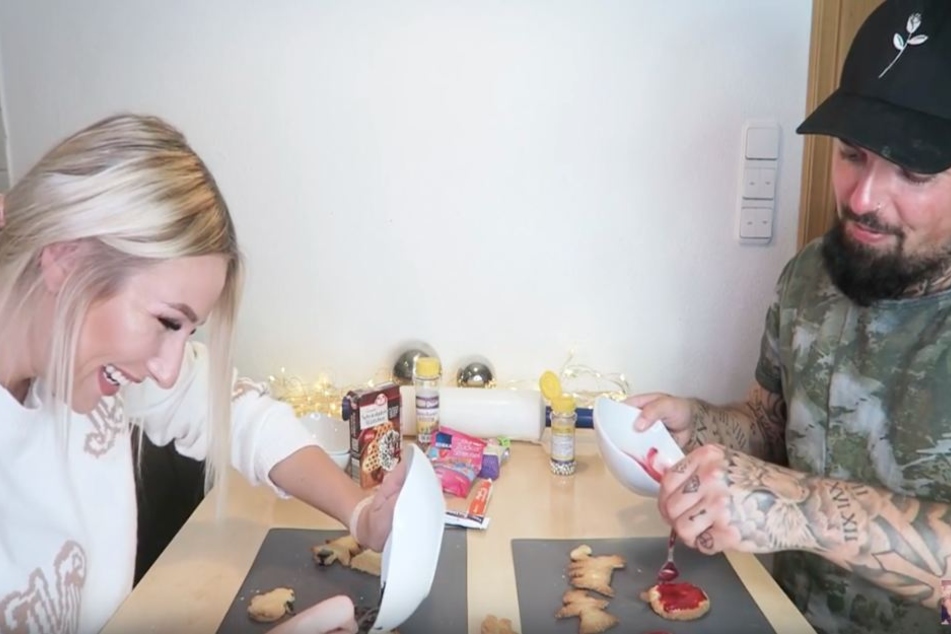 Mit liebevollen Neckereien begeistern Jessi und Nik ihre Fans.