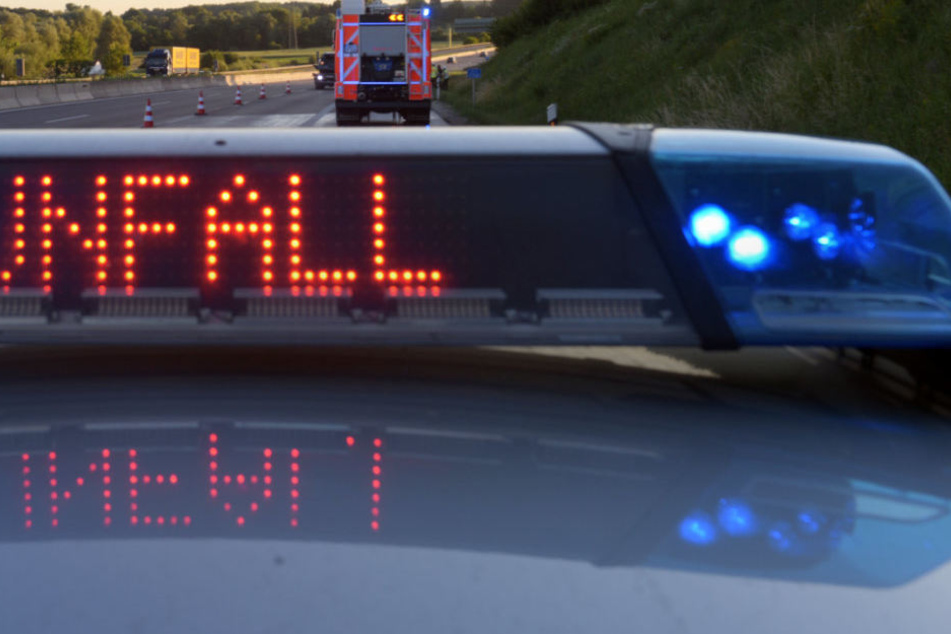 Die Autobahn 99 bei München musste von der Polizei gesperrt werden. (Symbolbild)