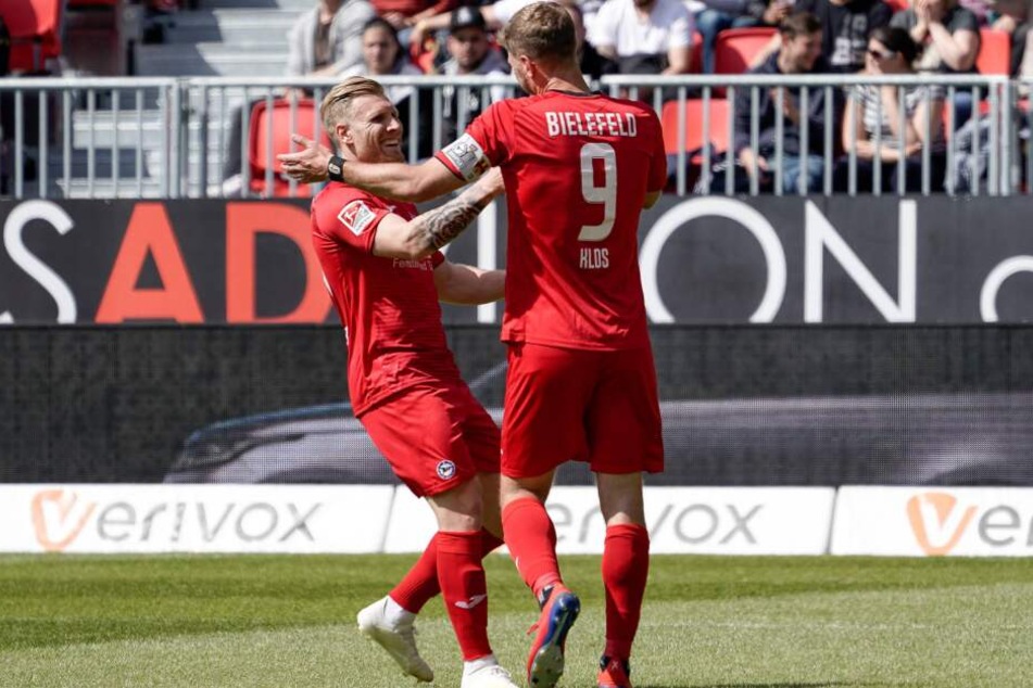 Andreas Voglsammer (links) und Fabian Klos trafen gegen Sandhausen beide.