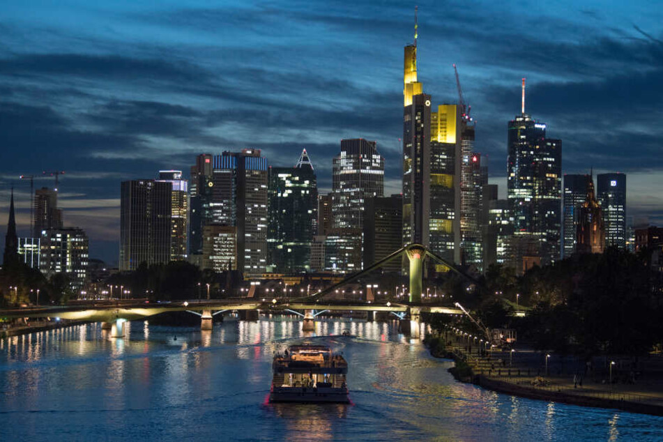 Die neue deutsche Netflix-Serie "Skylines" widmet sich der Hip-Hop-, Immobilien- und Drogenszene von Frankfurt am Main (Symbolbild).