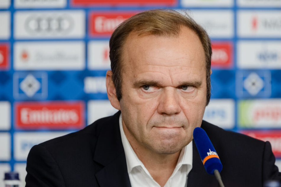 HSV-Boss Bernd Hoffmann sprach am Dienstag noch von einer gemeinsamen Analyse der Situation mit Hannes Wolf.