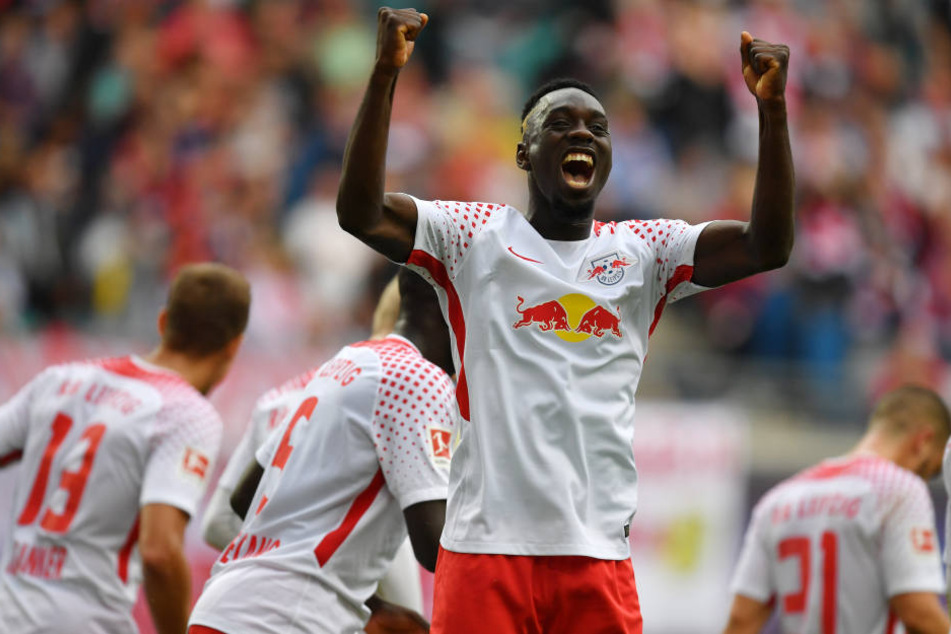 Einer der Matchwinner! Jean-Kevin Augustin erzielte das 1:0 gegen Eintracht Frankfurt.