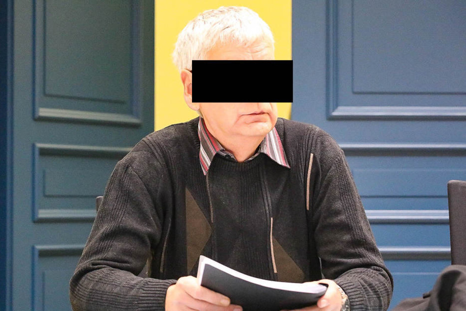 Vor Gericht wollte sich der Polizist zu den Vorwürfen nicht äußern.