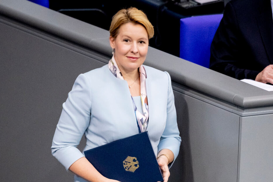 Franziska Giffey sitzt im Bundeskabinett als Bundesfamilienministerin.