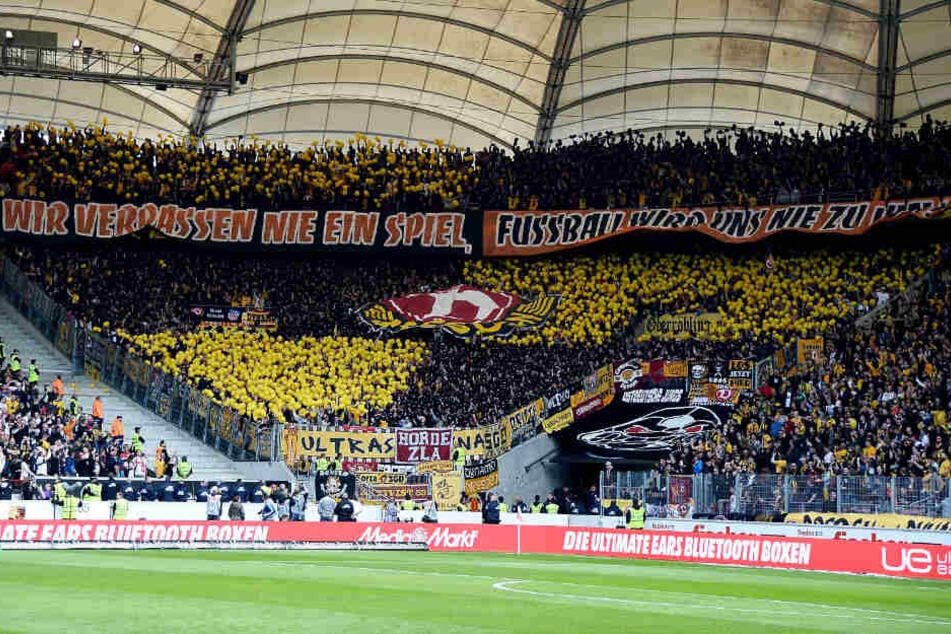 Wir vor zwei Jahren: Auch in Stuttgart werden viele Dynamo-Fans ihre Mannschaft unterstützen.