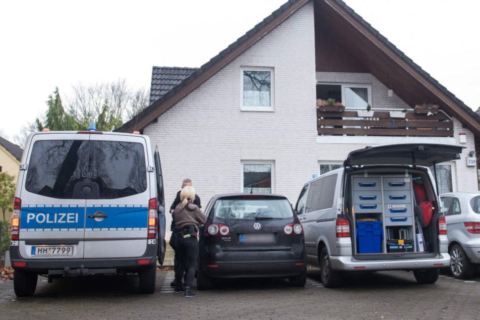 Über den Balkon hatte sich die Frau retten können. (Archivbild)