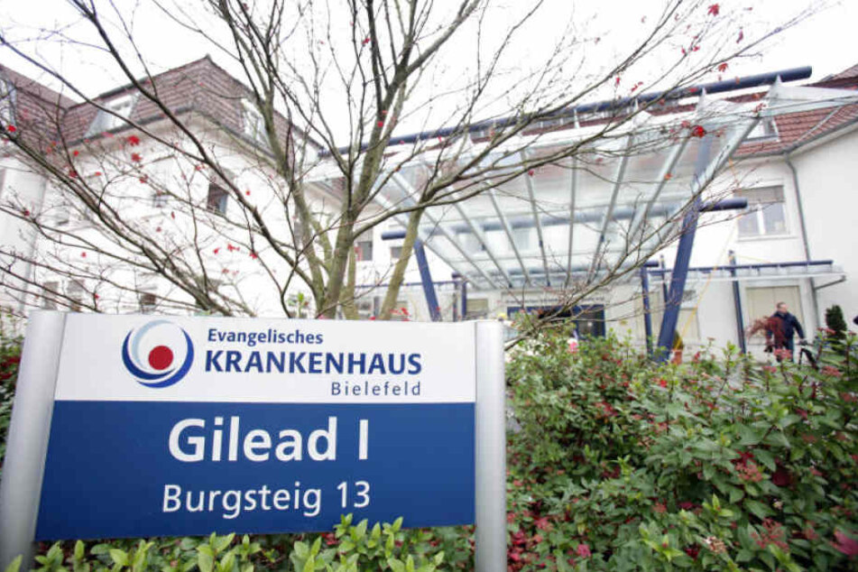 In der Kapelle im Haus Gilead I fand die Trauung der beiden statt.