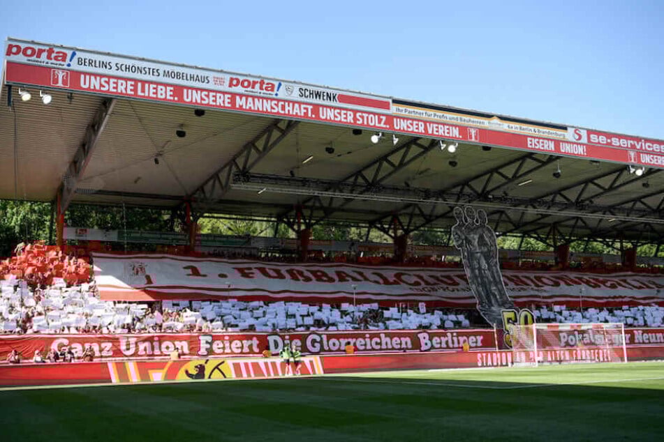 Für die Saison 2018/19 hat Union Berlin bereits 11.500 Dauerkarten fürs Stadion An der Alten Försterei verkauft. (Symbolbild)
