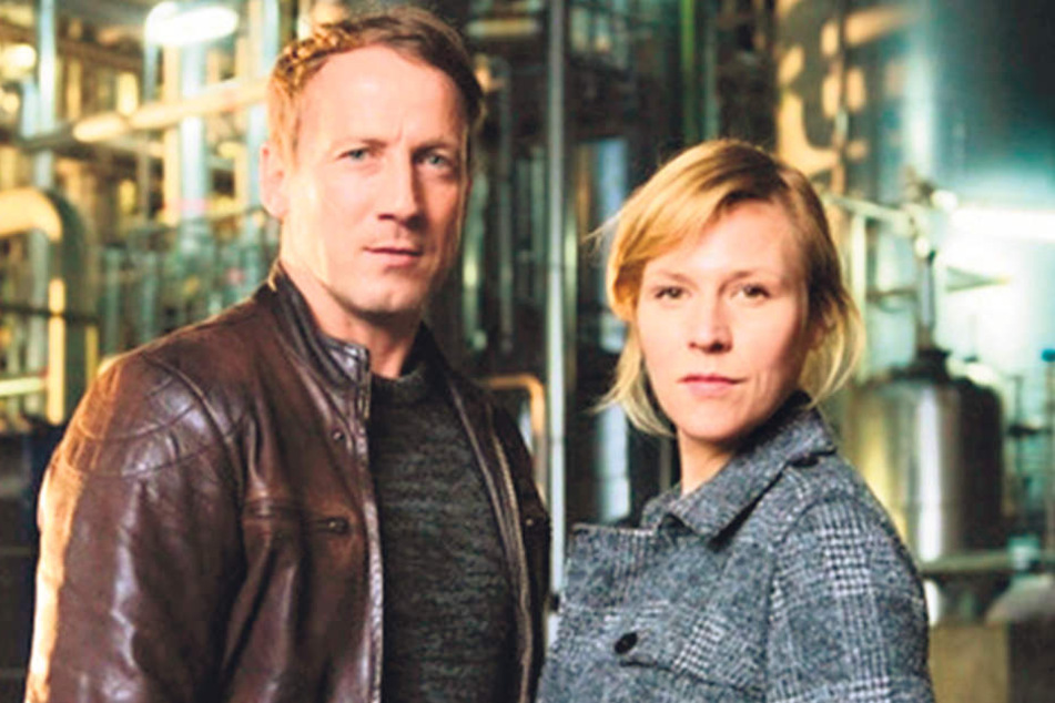 Die Kommissare Falke (Wotan Wilke Möhring, 50) und Grosz (Franziska Weisz, 37) sind Umweltsündern auf der Spur.