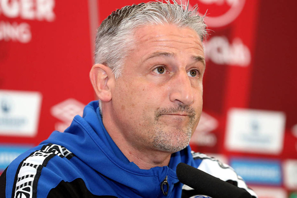 Am Montag leitete Jürgen Kramny noch das Training der DSC-Profis.