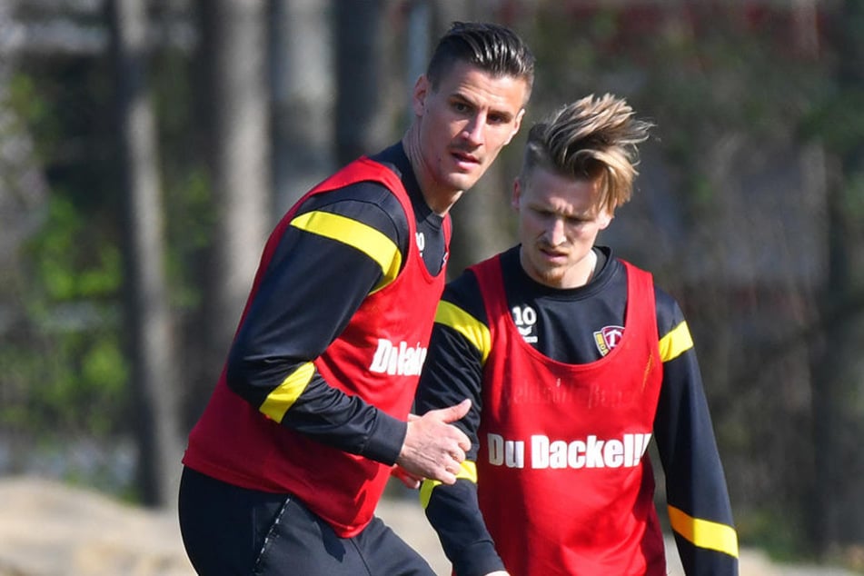 Stefan Kutschke (l.) sieht es realistisch, weiß aber auch: Alles ist möglich in der Liga.